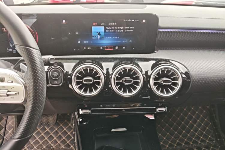 Used Mercedes-Benz A-Class 2021 A 200 L Sport Sedan Fashion Model Audio And AC Panel