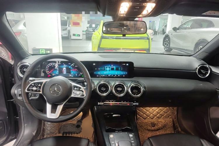 Used Mercedes-Benz A-Class 2021 A 180 Center Console