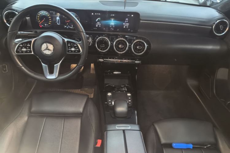 Used Mercedes-Benz A-Class 2021 A 180 L Center Console