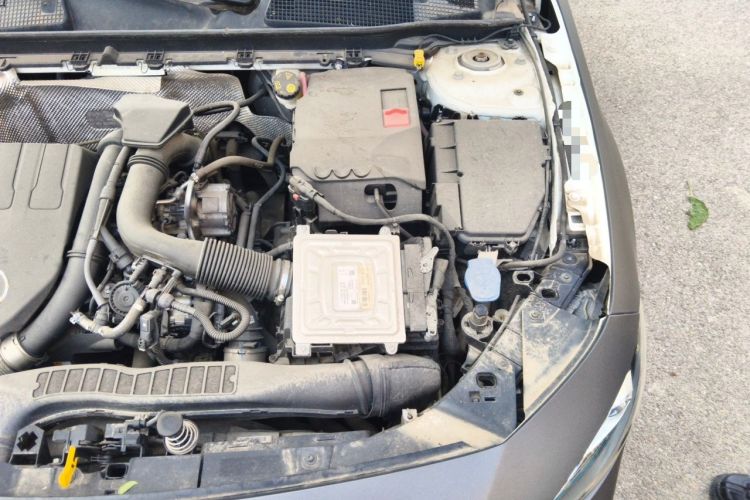 Used Mercedes-Benz A-Class 2021 A 200 L Sport Sedan Fashion Model Engine Bay Left