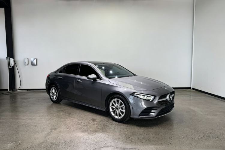 Used Mercedes-Benz A-Class 2021 A 200 L Sport Sedan Fashion Model Exterior 2