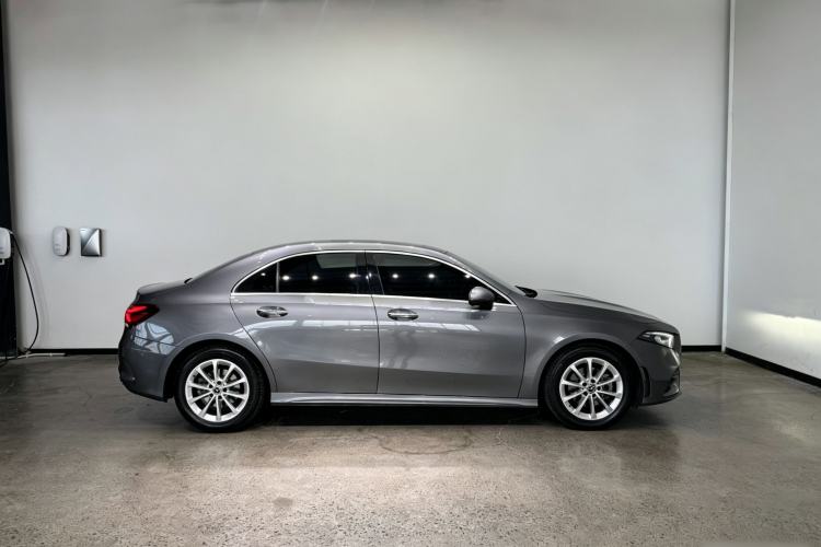 Used Mercedes-Benz A-Class 2021 A 200 L Sport Sedan Fashion Model Exterior 3