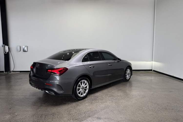 Used Mercedes-Benz A-Class 2021 A 200 L Sport Sedan Fashion Model Exterior 4