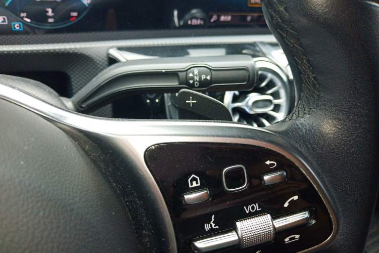 Used Mercedes-Benz A-Class 2021 A 200 Dynamic Edition Gear Lever