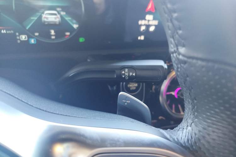 Used Mercedes-Benz A-Class 2021 A 200 L Sport Sedan Fashion Model Gear Lever