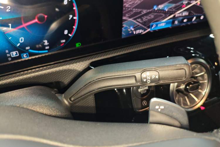 Used Mercedes-Benz A-Class 2021 A 200 L Sport Sedan Fashion Model Gear Lever