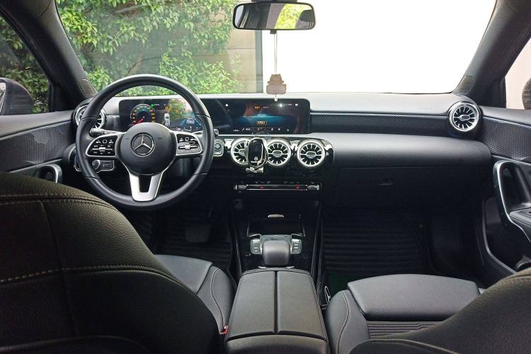 Used Mercedes-Benz A-Class 2021 A 200 Dynamic Edition Interior 2