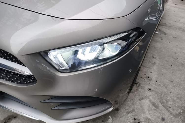 Used Mercedes-Benz A-Class 2021 A 200 L Sport Sedan Fashion Model Left Front Headlight