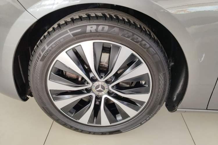 Used Mercedes-Benz A-Class 2021 A 200 Dynamic Edition Left Front Wheel Hub