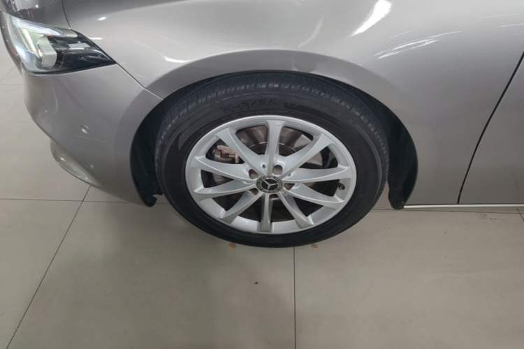 Used Mercedes-Benz A-Class 2021 A 200 Fashion Model Left Front Wheel Hub