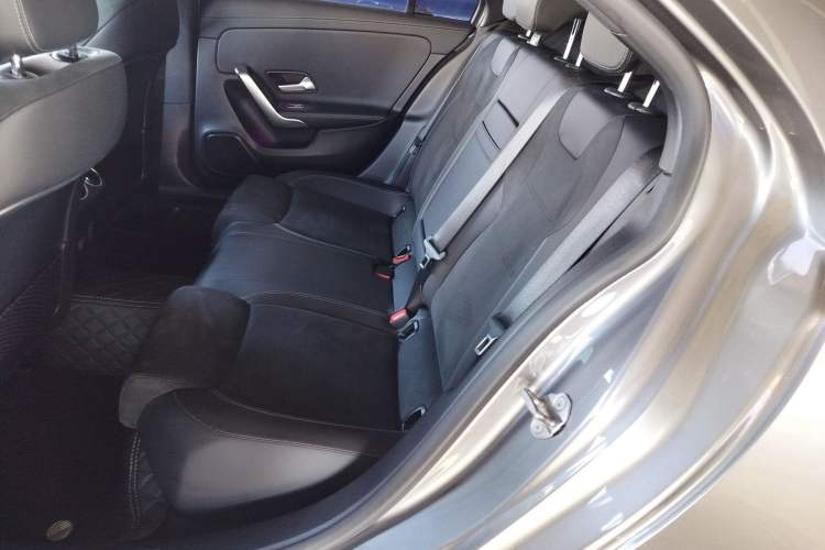 Used Mercedes-Benz A-Class 2021 A 200 L Sport Sedan Fashion Model Left Rear Seat