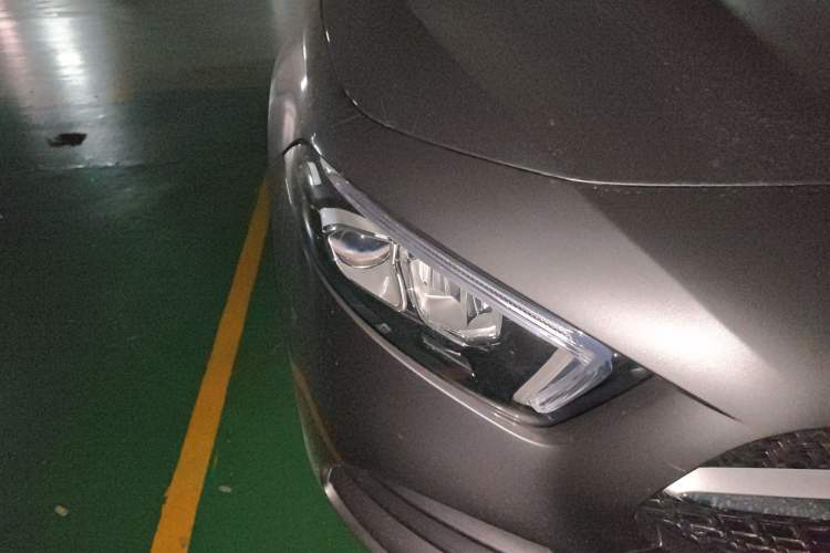 Used Mercedes-Benz A-Class 2021 A 200 L Sport Sedan Fashion Model Right Front Headlight
