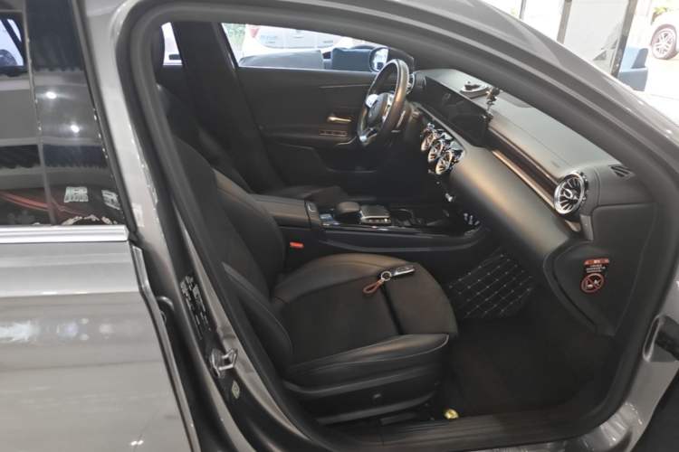 Used Mercedes-Benz A-Class 2021 A 200 L Sport Sedan Fashion Model Right Front Seat