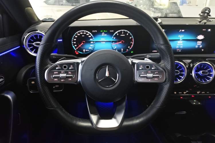 Used Mercedes-Benz A-Class 2021 A 200 L Sport Sedan Fashion Model Steering Wheel