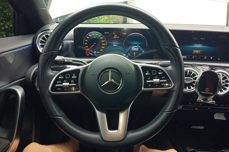 Used Mercedes-Benz A-Class 2021 A 200 Dynamic Edition Steering Wheel