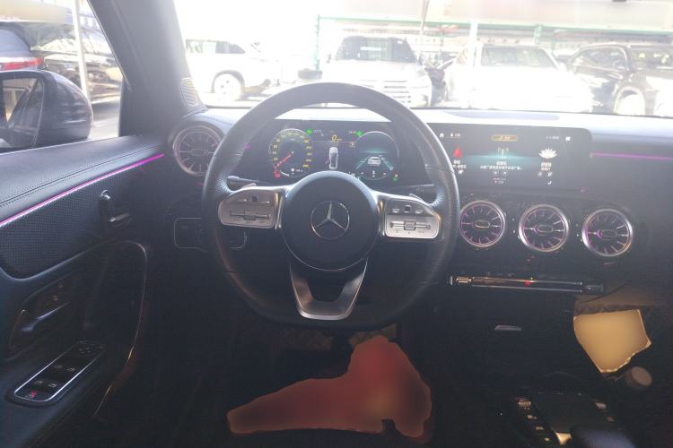 Used Mercedes-Benz A-Class 2021 A 200 L Sport Sedan Fashion Model Steering Wheel