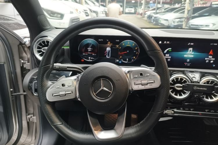 Used Mercedes-Benz A-Class 2021 A 200 L Sport Sedan Fashion Model Steering Wheel