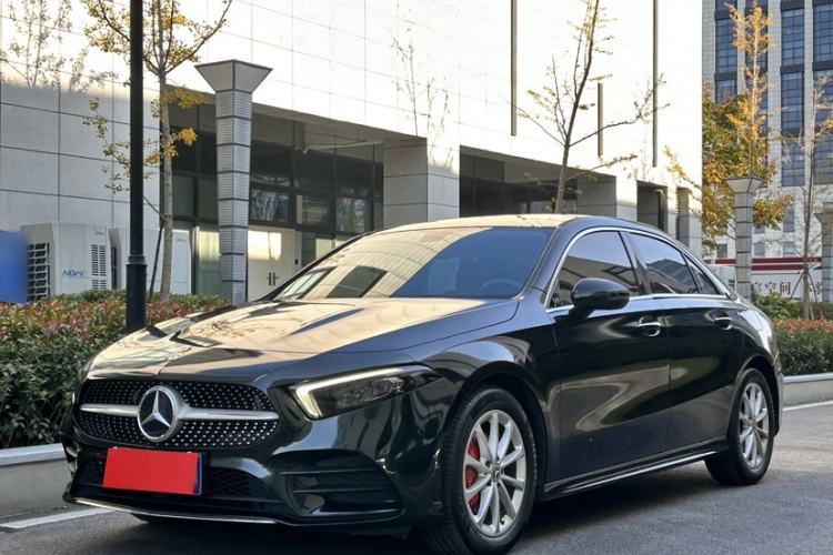 Used Mercedes-Benz A-Class 2021 A 200 L Sport Sedan Fashion Model Exterior 3