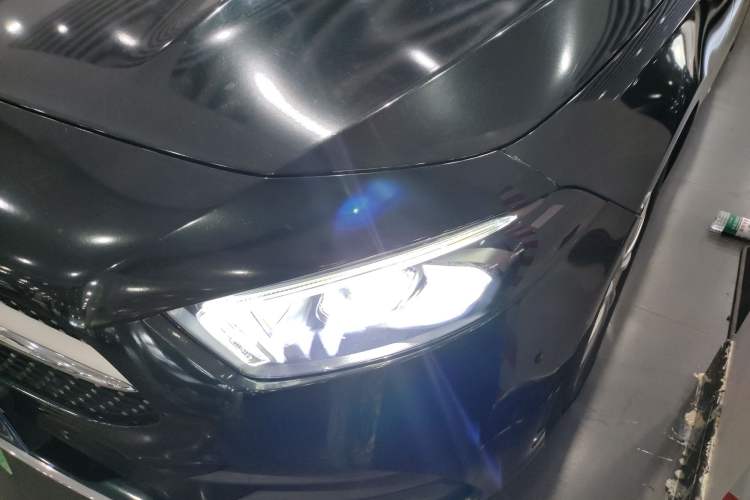 Used Mercedes-Benz A-Class 2021 A 200 L Sport Sedan Fashion Model Left Front Headlight