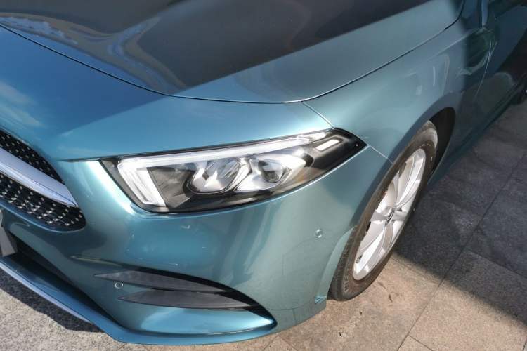 Used Mercedes-Benz A-Class 2021 A 200 L Sport Sedan Fashion Model Left Front Headlight