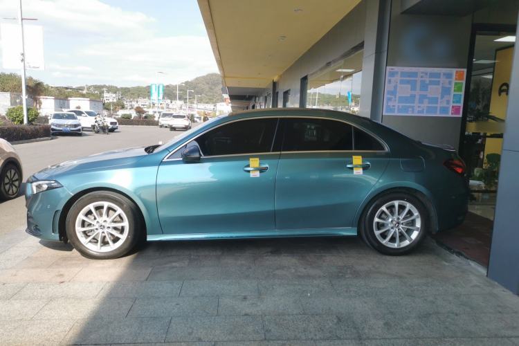 Used Mercedes-Benz A-Class 2021 A 200 L Sport Sedan Fashion Model Left Side