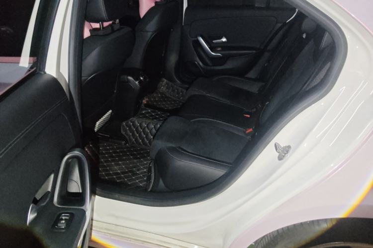 Used Mercedes-Benz A-Class 2021 A 200 L Sport Sedan Fashion Model Left Rear Seat