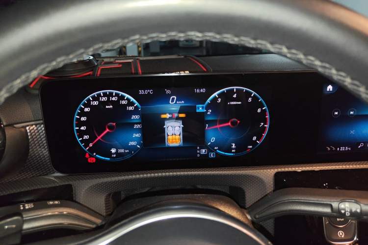 Used Mercedes-Benz A-Class 2021 A 200 Fashion Model Instrument Cluster