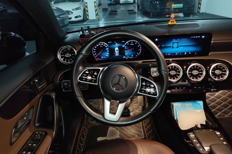 Used Mercedes-Benz A-Class 2021 A 200 Fashion Model Steering Wheel