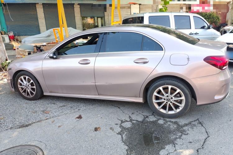 Used Mercedes-Benz A-Class 2021 A 200 L Sport Sedan Fashion Model Exterior 3