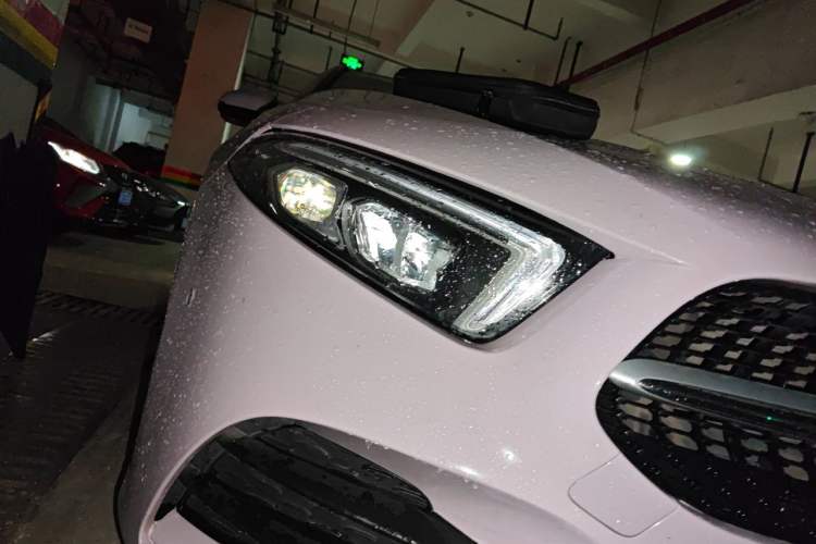 Used Mercedes-Benz A-Class 2021 A 200 L Sport Sedan Fashion Model Right Front Headlight