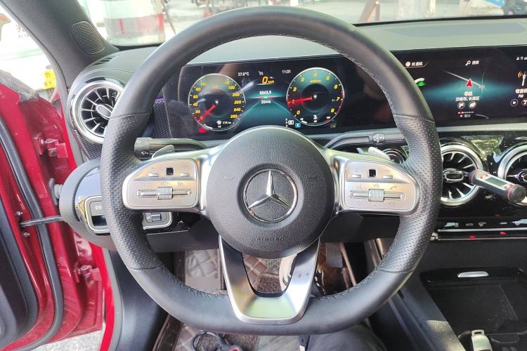 Used Mercedes-Benz A-Class 2021 A 200 L Sport Sedan Fashion Model Steering Wheel