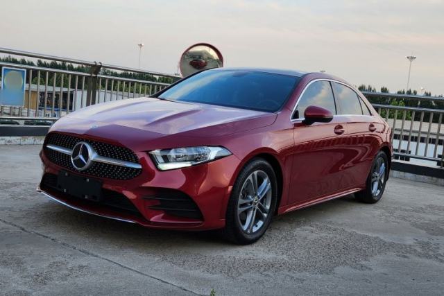 Mercedes-Benz A-Class 2021 Restyled A 180 L Sport Sedan usado