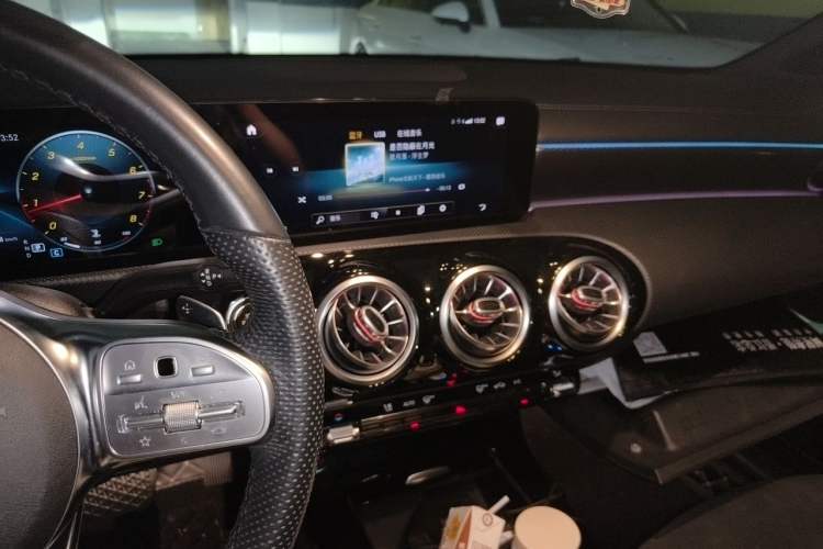 Used Mercedes-Benz A-Class 2021 A 200 L Sport Sedan Fashion Model Audio And AC Panel