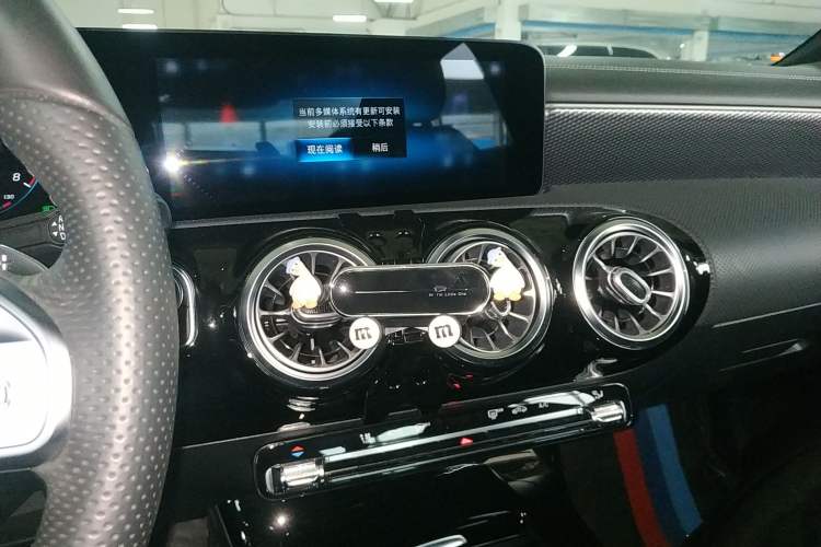 Used Mercedes-Benz A-Class 2021 A 200 L Sport Sedan Fashion Model Audio And AC Panel