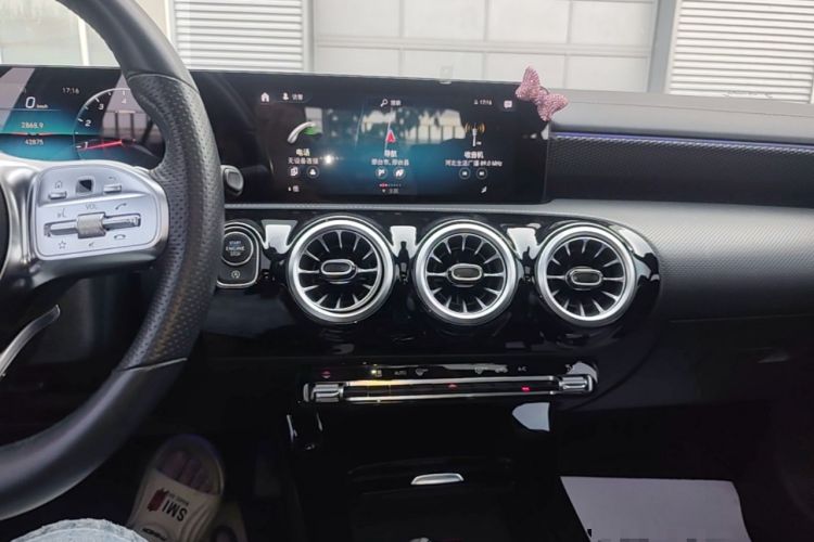 Used Mercedes-Benz A-Class 2021 A 200 L Sport Sedan Fashion Model Audio And AC Panel