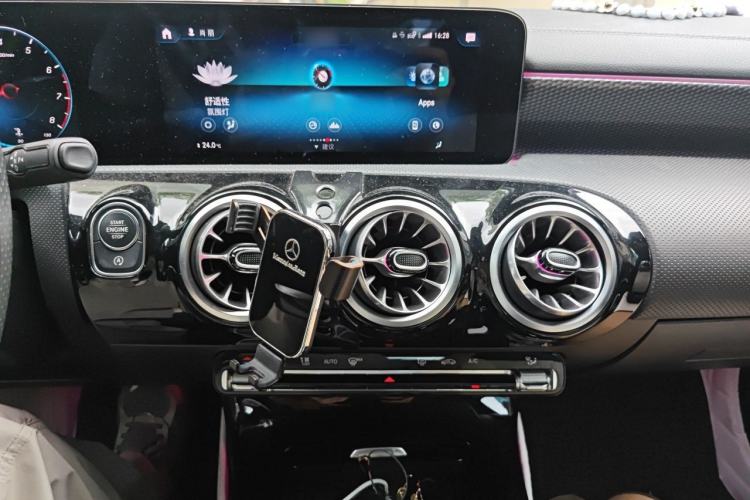 Used Mercedes-Benz A-Class 2021 A 200 L Sport Sedan Fashion Model Audio And AC Panel
