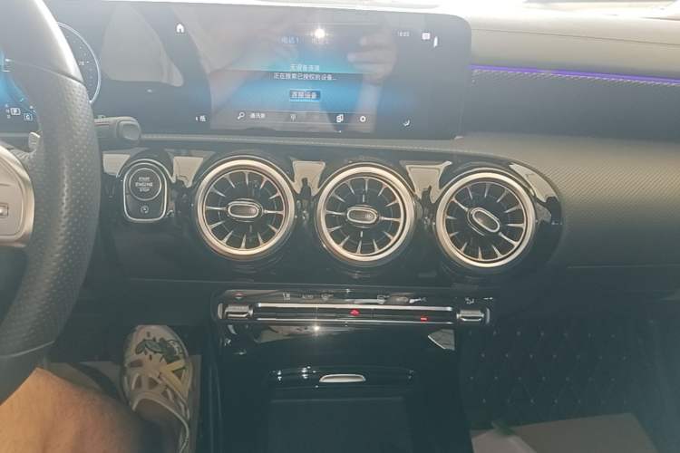 Used Mercedes-Benz A-Class 2021 A 200 L Sport Sedan Fashion Model Audio And AC Panel