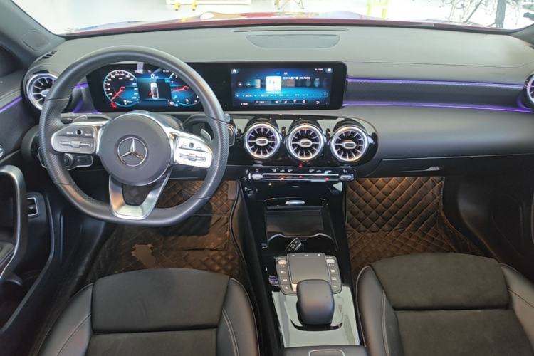 Used Mercedes-Benz A-Class 2021 A 200 L Sport Sedan Fashion Model Center Console