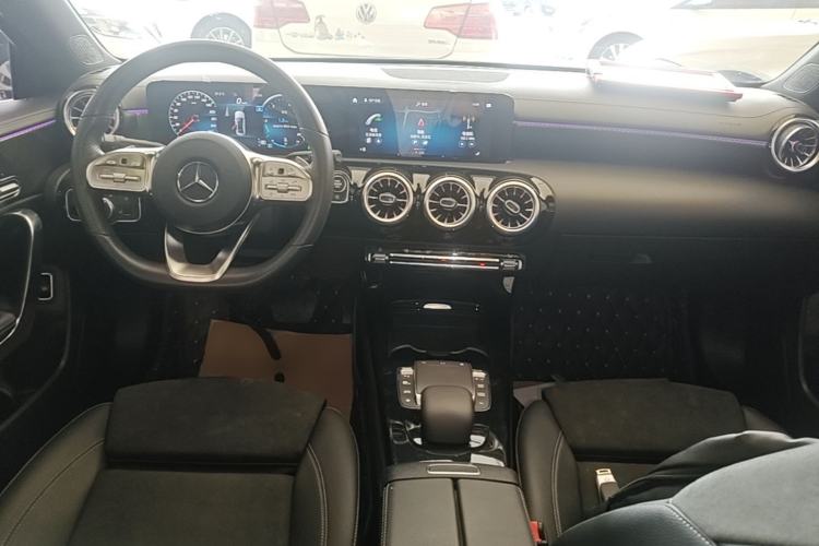 Used Mercedes-Benz A-Class 2021 A 200 L Sport Sedan Fashion Model Center Console