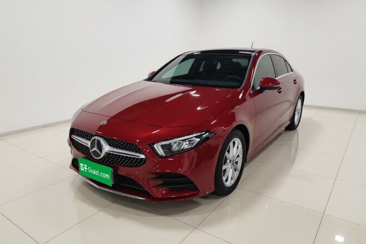 Ojetý Mercedes-Benz A-Class 2021 A 200 L Sport Sedan Fashion Model Guazi used car, China used car export, Used car for sale, Used cars, Cheapest cars for sale