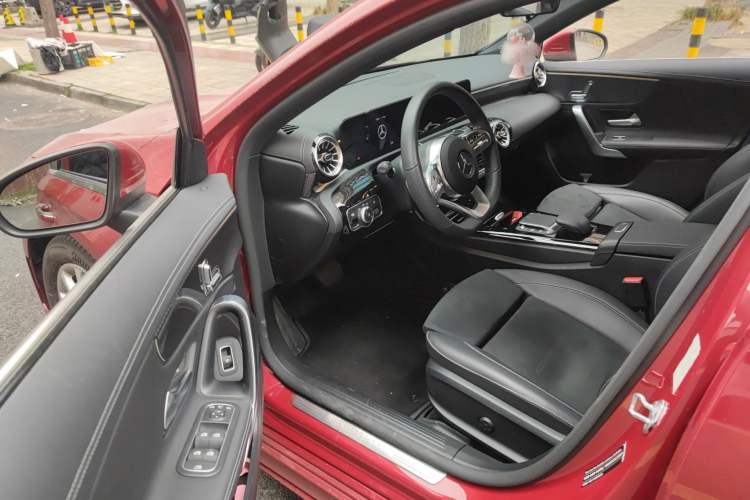 Used Mercedes-Benz A-Class 2021 A 200 L Sport Sedan Fashion Model Driver Seat
