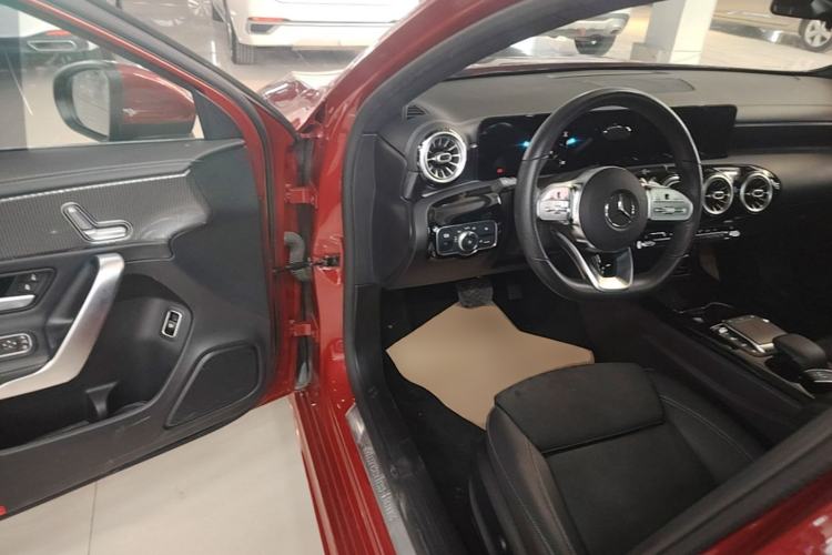 Used Mercedes-Benz A-Class 2021 A 200 L Sport Sedan Fashion Model Driver Seat