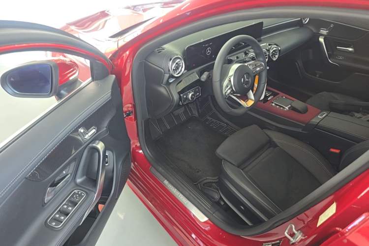Used Mercedes-Benz A-Class 2021 A 200 L Sport Sedan Fashion Model Driver Seat