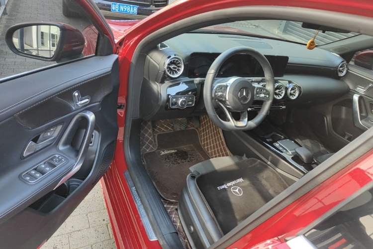 Used Mercedes-Benz A-Class 2021 A 200 L Sport Sedan Fashion Model Driver Seat