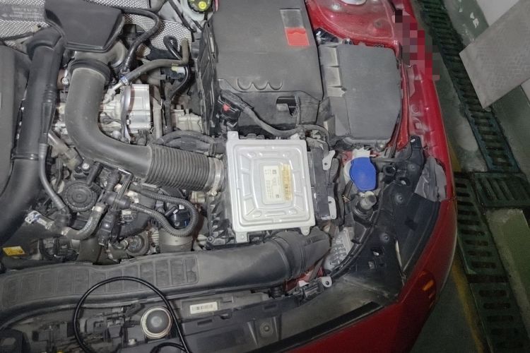 Used Mercedes-Benz A-Class 2021 A 200 L Sport Sedan Fashion Model Engine Bay Left