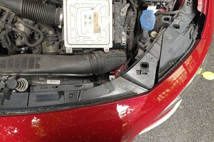 Used Mercedes-Benz A-Class 2021 Restyled A 180 L Sport Sedan Engine Bay Left