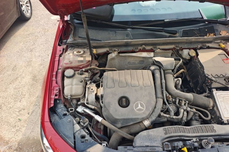Used Mercedes-Benz A-Class 2021 A 200 L Sport Sedan Fashion Model Engine Bay Right