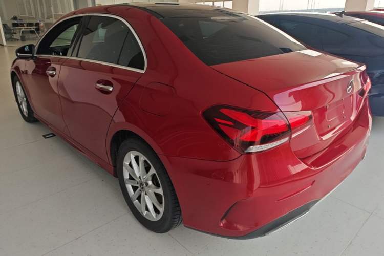 Used Mercedes-Benz A-Class 2021 A 200 L Sport Sedan Fashion Model Exterior 2