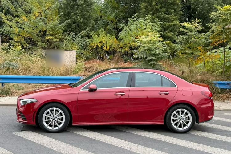 Used Mercedes-Benz A-Class 2021 A 200 L Sport Sedan Fashion Model Exterior 2