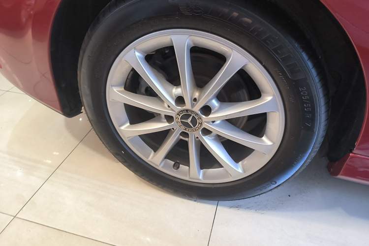 Used Mercedes-Benz A-Class 2021 A 200 L Sport Sedan Fashion Model Exterior 4